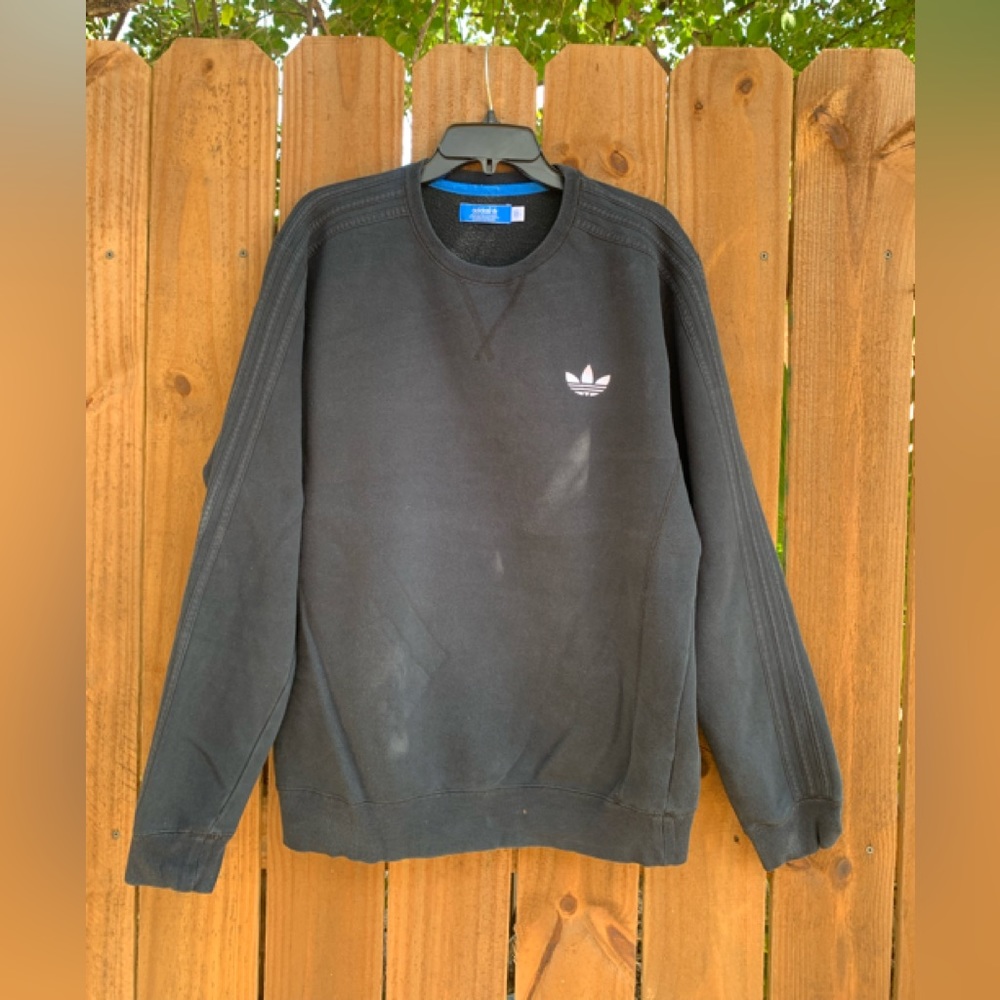 Vintage Y2K Adidas mens pullover sweatshirt size Large.